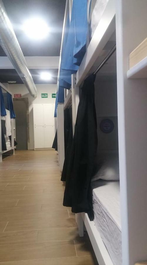 R4Hostel Vigo Dış mekan fotoğraf